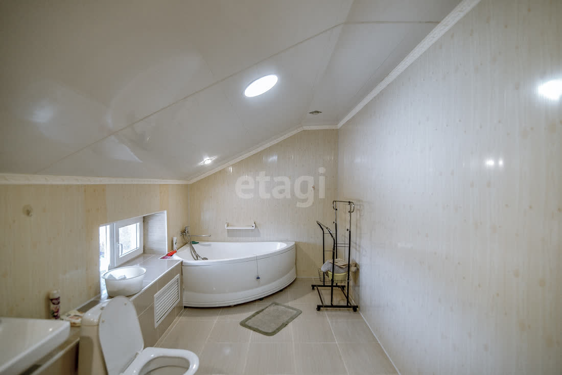 Продажа дома, 199м <sup>2</sup>, 6 сот., Южно-Сахалинск, Сахалинская область,  