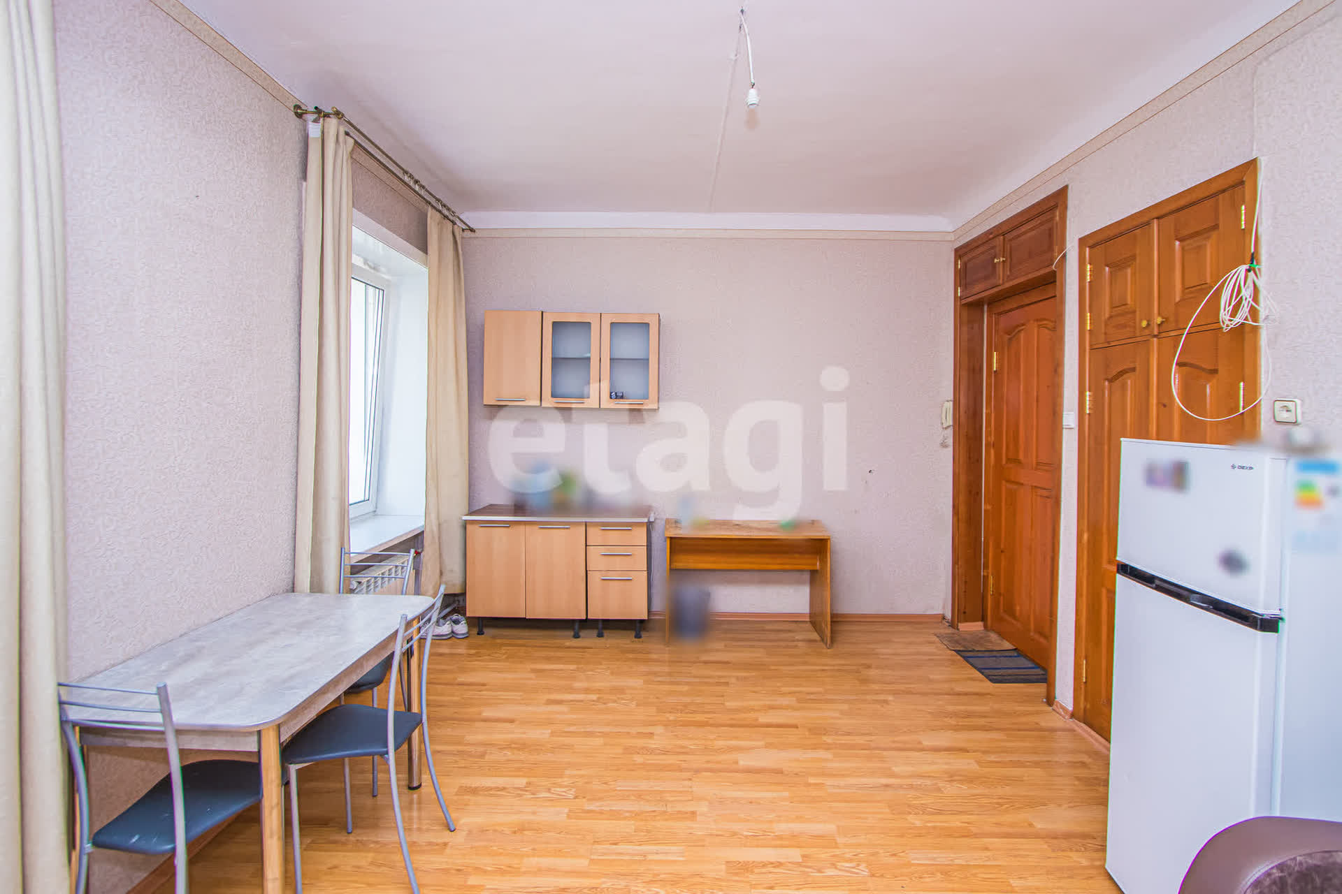 Продажа комнаты, 42м <sup>2</sup>, Улан-Удэ, Республика Бурятия,  Улан-Удэ