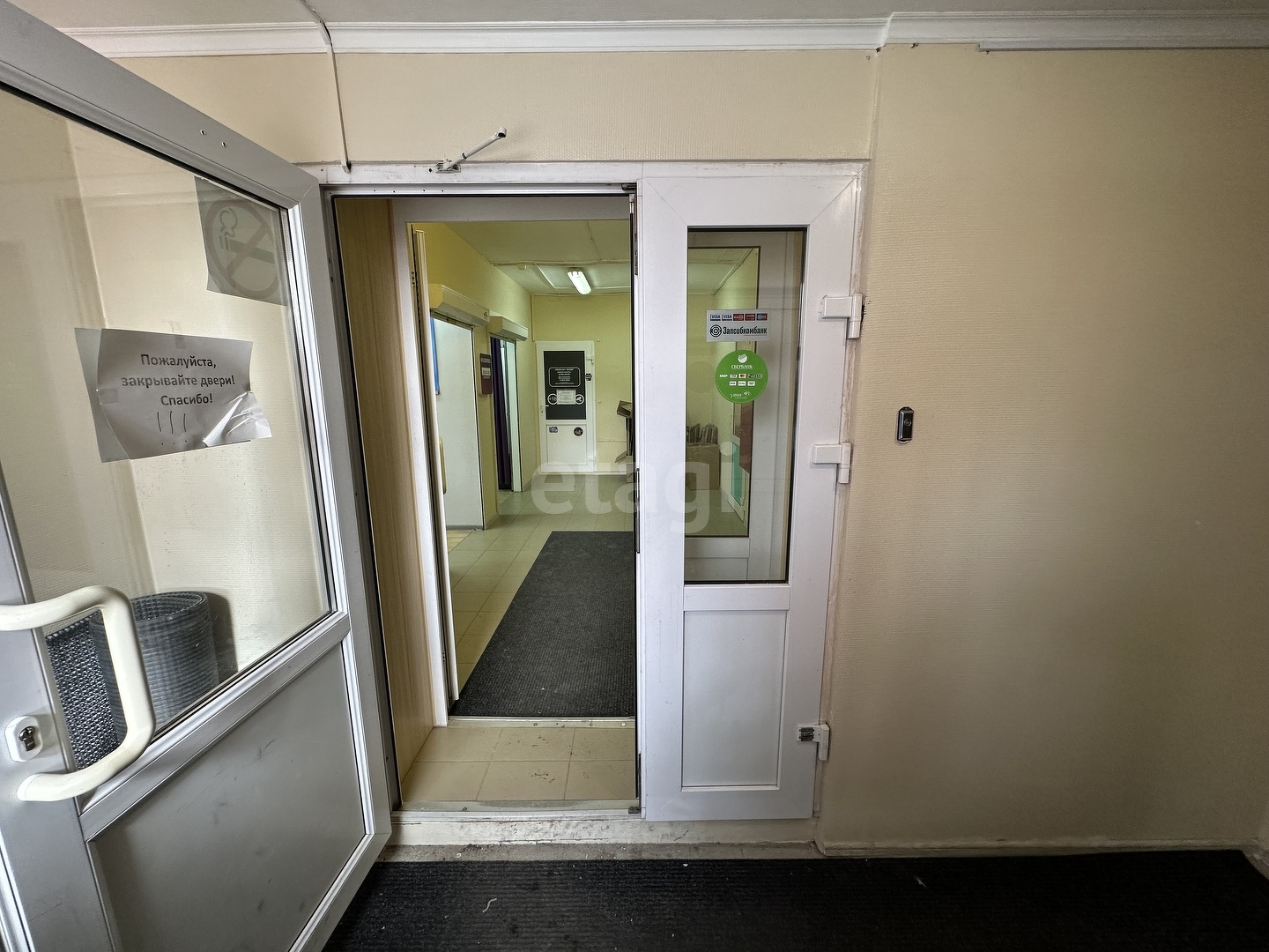 Аренда коммерческой недвижимости, 160м <sup>2</sup>, Новый Уренгой, Ямало-Ненецкий АО,  Новый Уренгой