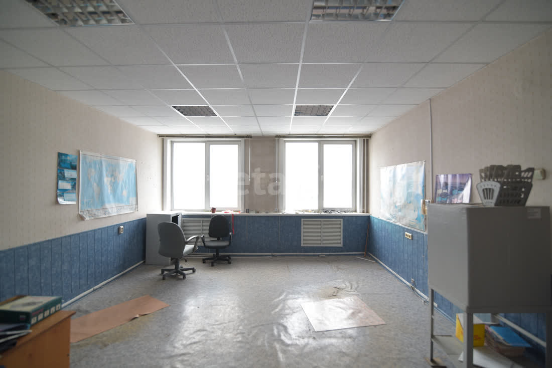 Аренда коммерческой недвижимости, 556м <sup>2</sup>, Южно-Сахалинск, Сахалинская область,  Южно-Сахалинск