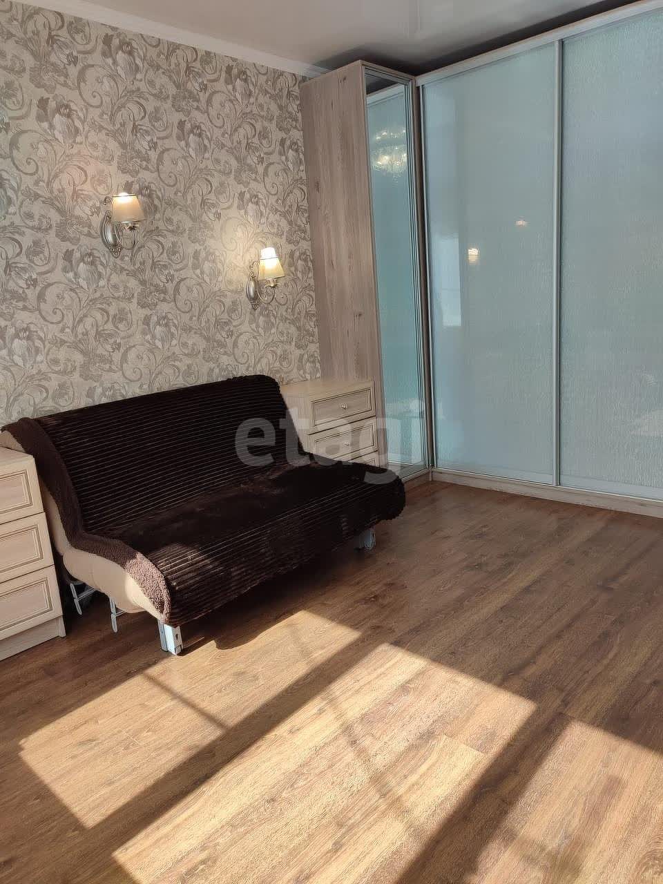 Продажа 3-комнатной квартиры, Южно-Сахалинск, Сахалинская область,  Южно-Сахалинск