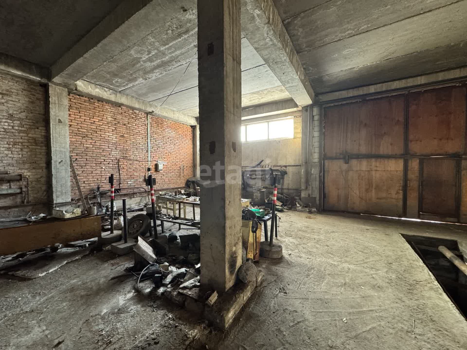 Аренда коммерческой недвижимости, 442м <sup>2</sup>, Улан-Удэ, Бурятия,  Улан-Удэ