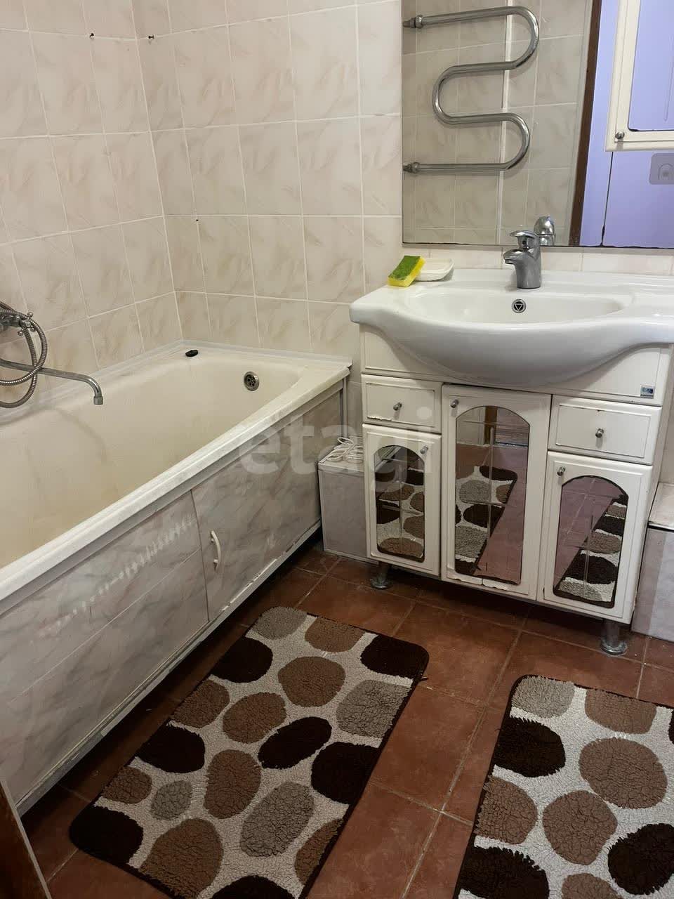 Продажа 3-комнатной квартиры, Южно-Сахалинск, Сахалинская область,  Южно-Сахалинск