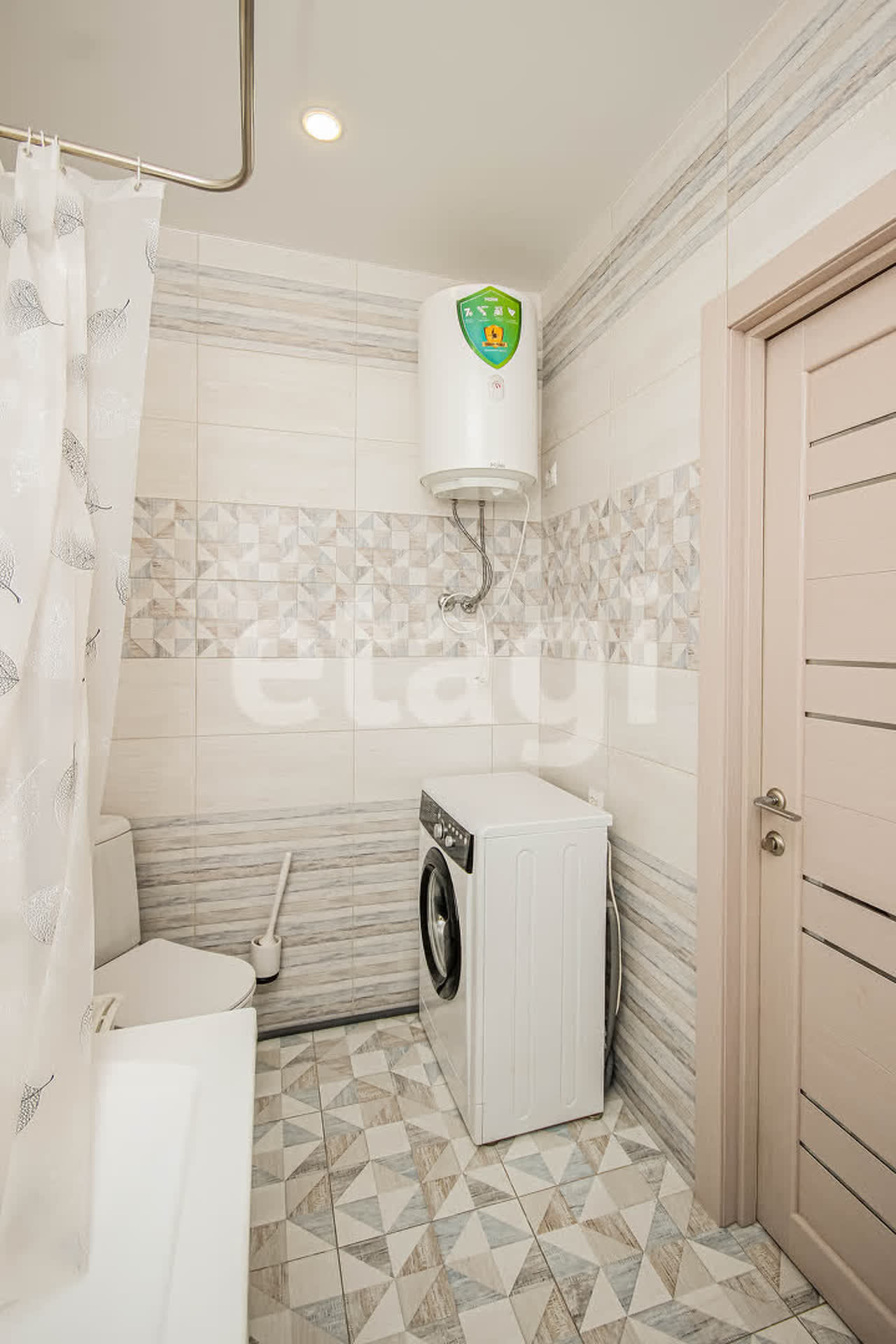 Продажа 3-комнатной квартиры, Улан-Удэ, Республика Бурятия,  Улан-Удэ