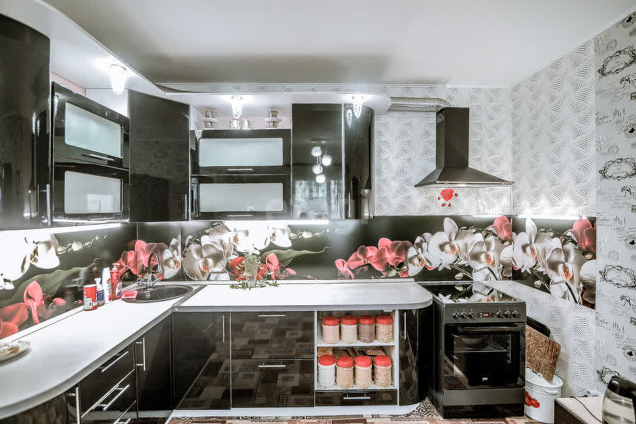 Продажа 2-комнатной квартиры, Южно-Сахалинск, Сахалинская область,  Южно-Сахалинск