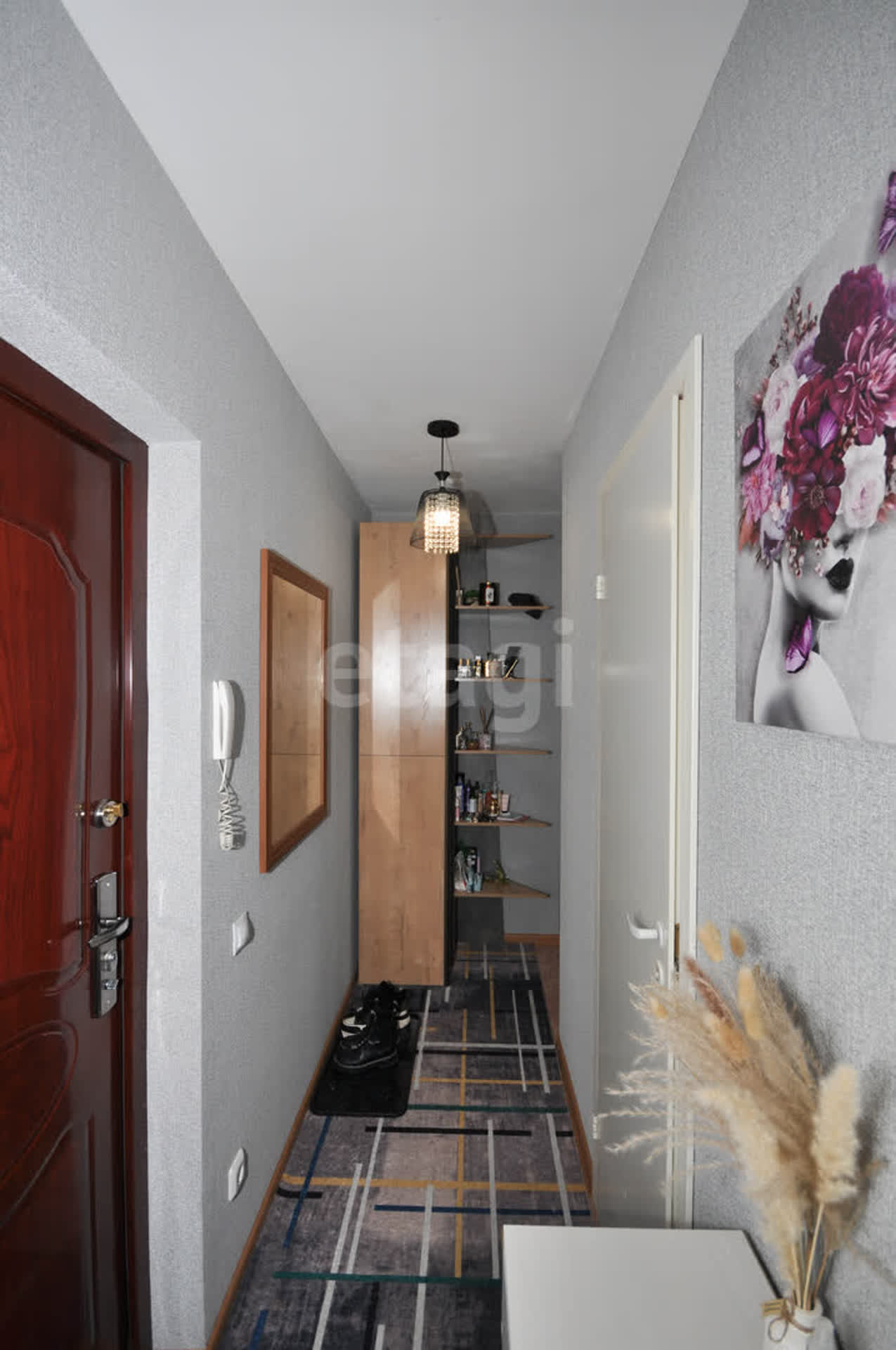 Продажа 2-комнатной квартиры, Южно-Сахалинск, Сахалинская область,  Южно-Сахалинск