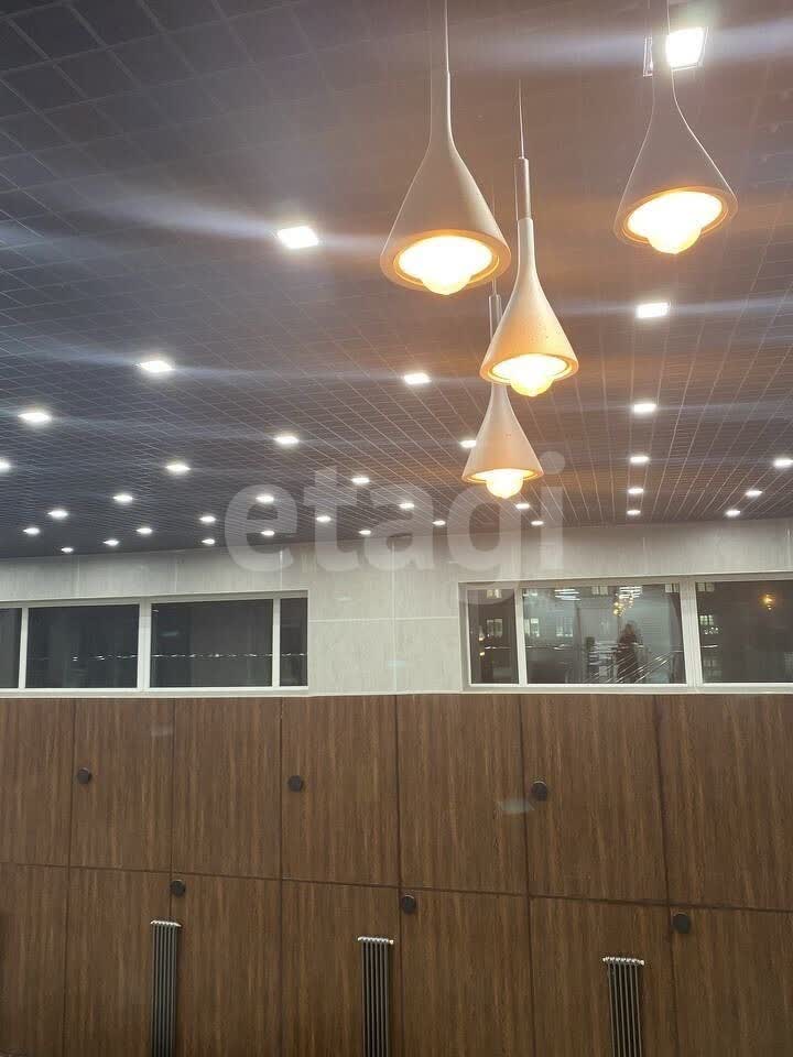 Аренда коммерческой недвижимости, 158м <sup>2</sup>, Новый Уренгой, Ямало-Ненецкий АО,  Новый Уренгой