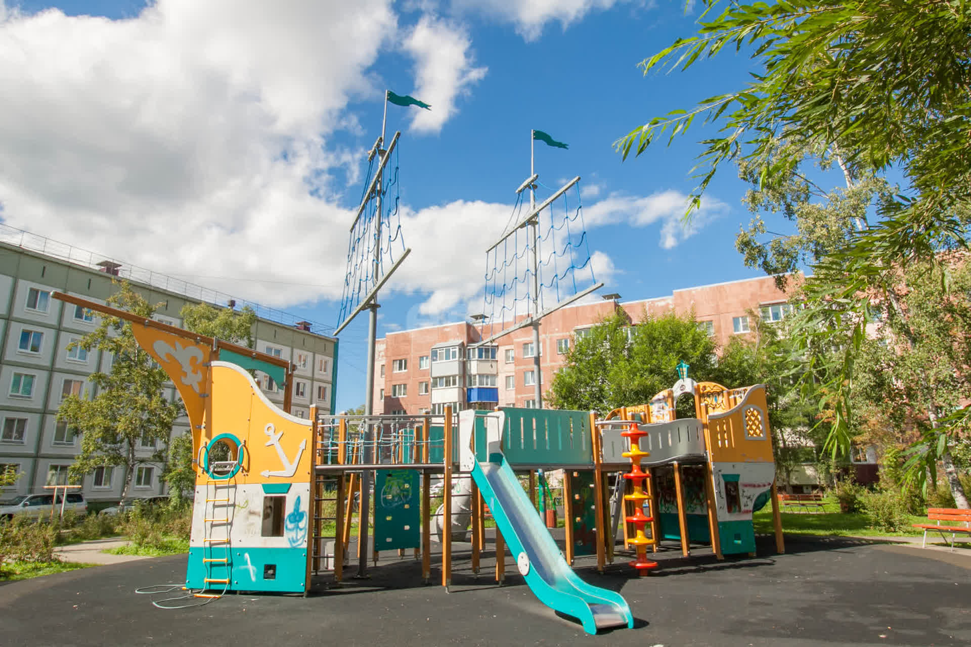 Продажа 3-комнатной квартиры, Южно-Сахалинск, Сахалинская область,  Южно-Сахалинск