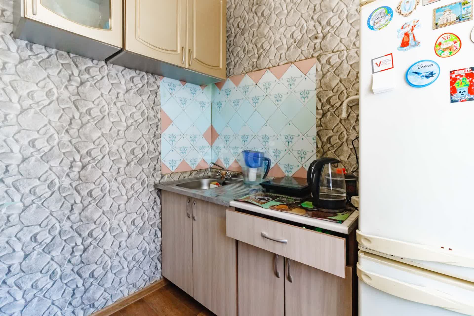 Продажа 3-комнатной квартиры, Комсомольск-на-Амуре, Копылова пр-т,  32 к 2