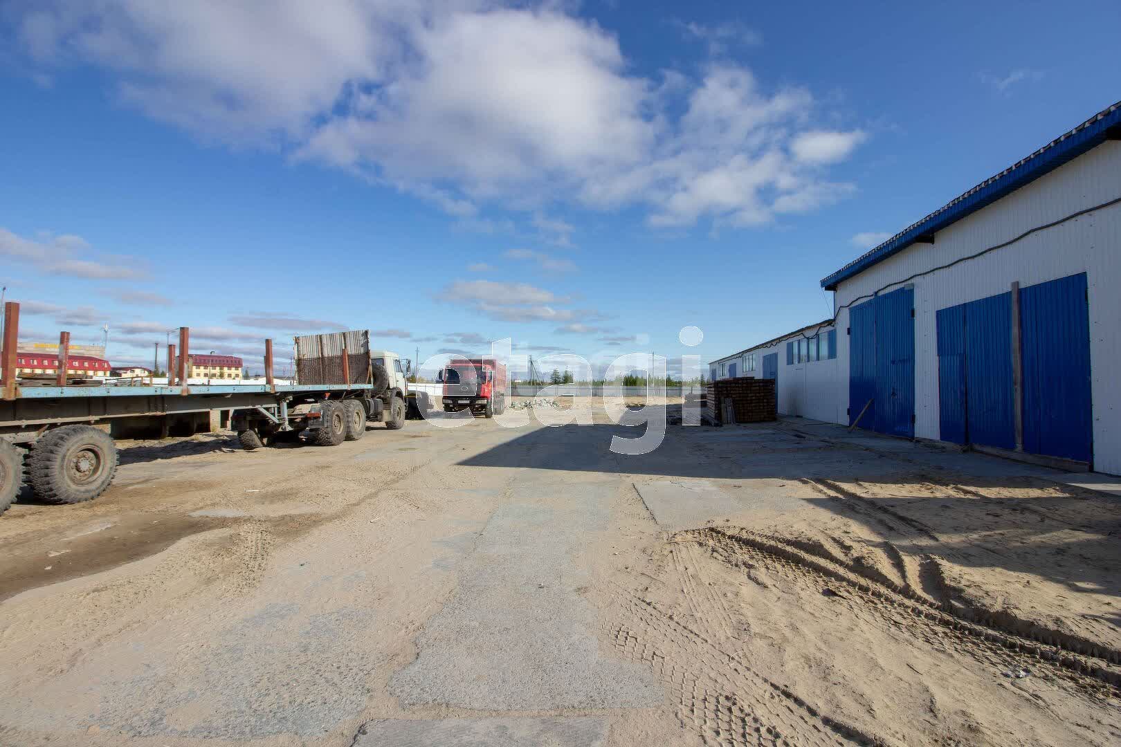 Аренда коммерческой недвижимости, 7454м <sup>2</sup>, Новый Уренгой, Ямало-Ненецкий АО,  Новый Уренгой