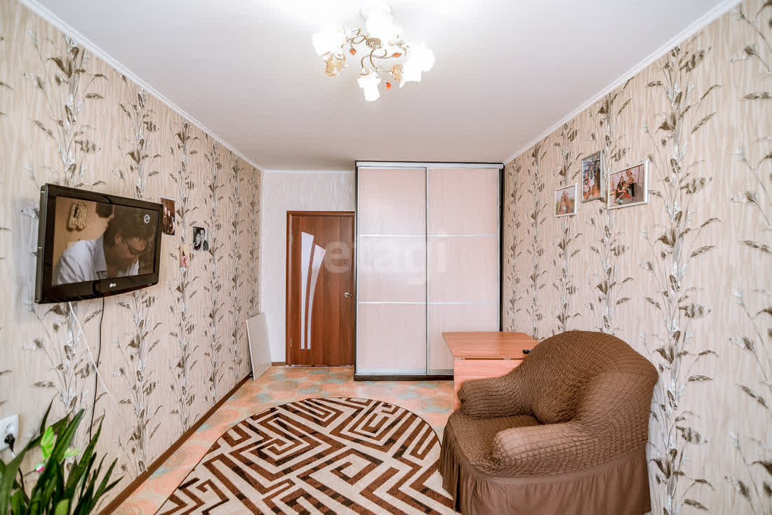 Продажа 3-комнатной квартиры, Южно-Сахалинск, Сахалинская область,  Южно-Сахалинск