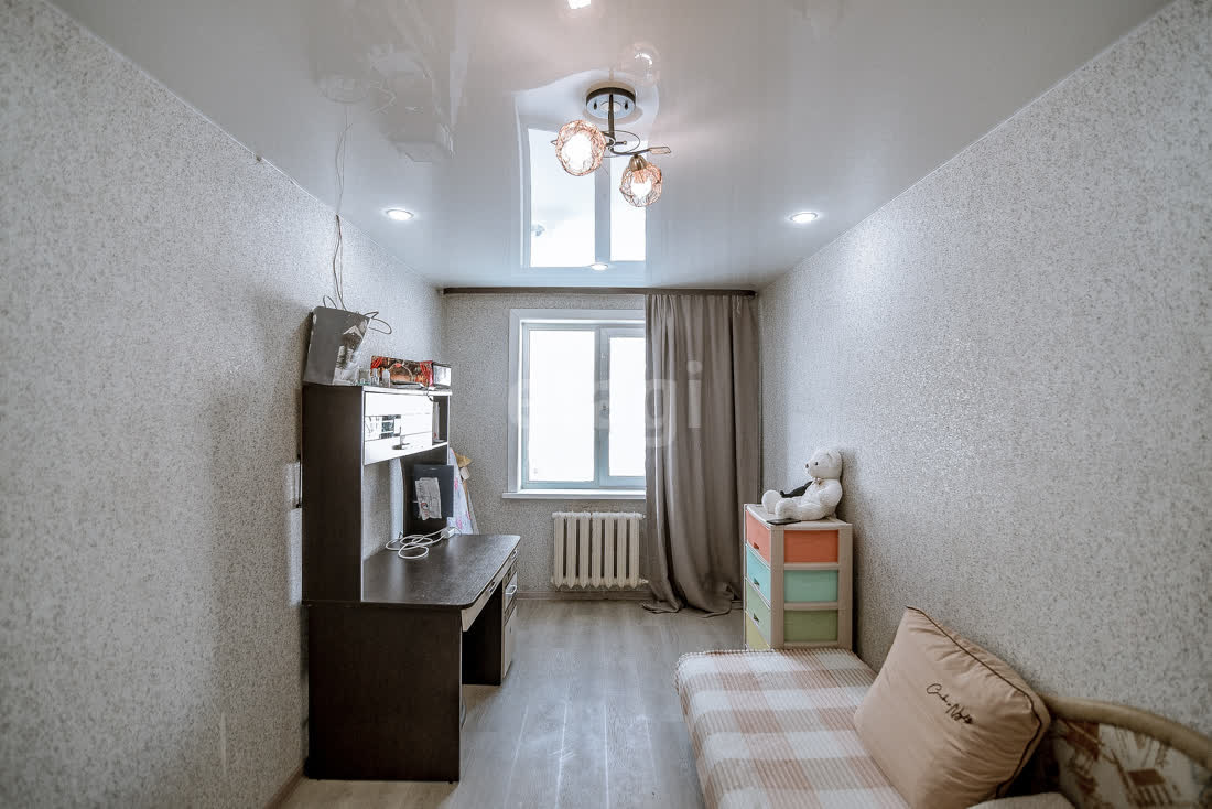 Продажа 2-комнатной квартиры, Южно-Сахалинск, Сахалинская область,  Южно-Сахалинск