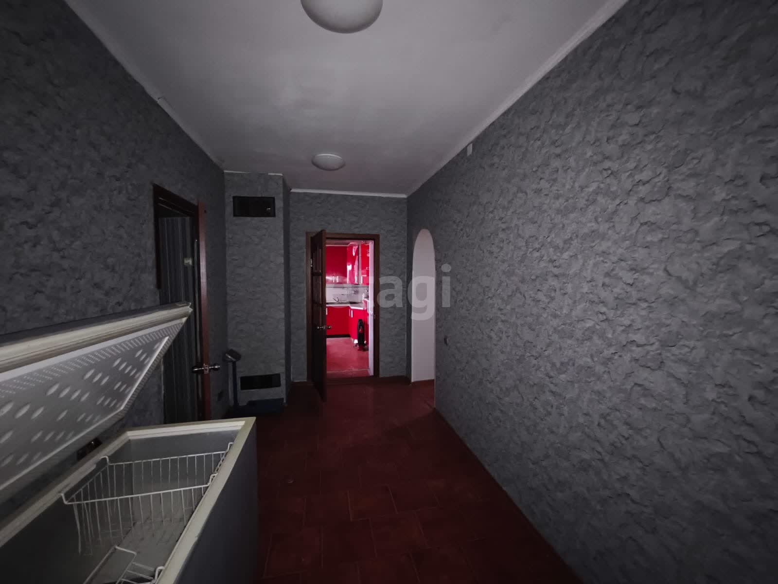 Продажа дома, 300м <sup>2</sup>, 8 сот., Улан-Удэ, Республика Бурятия,  Октябрьский