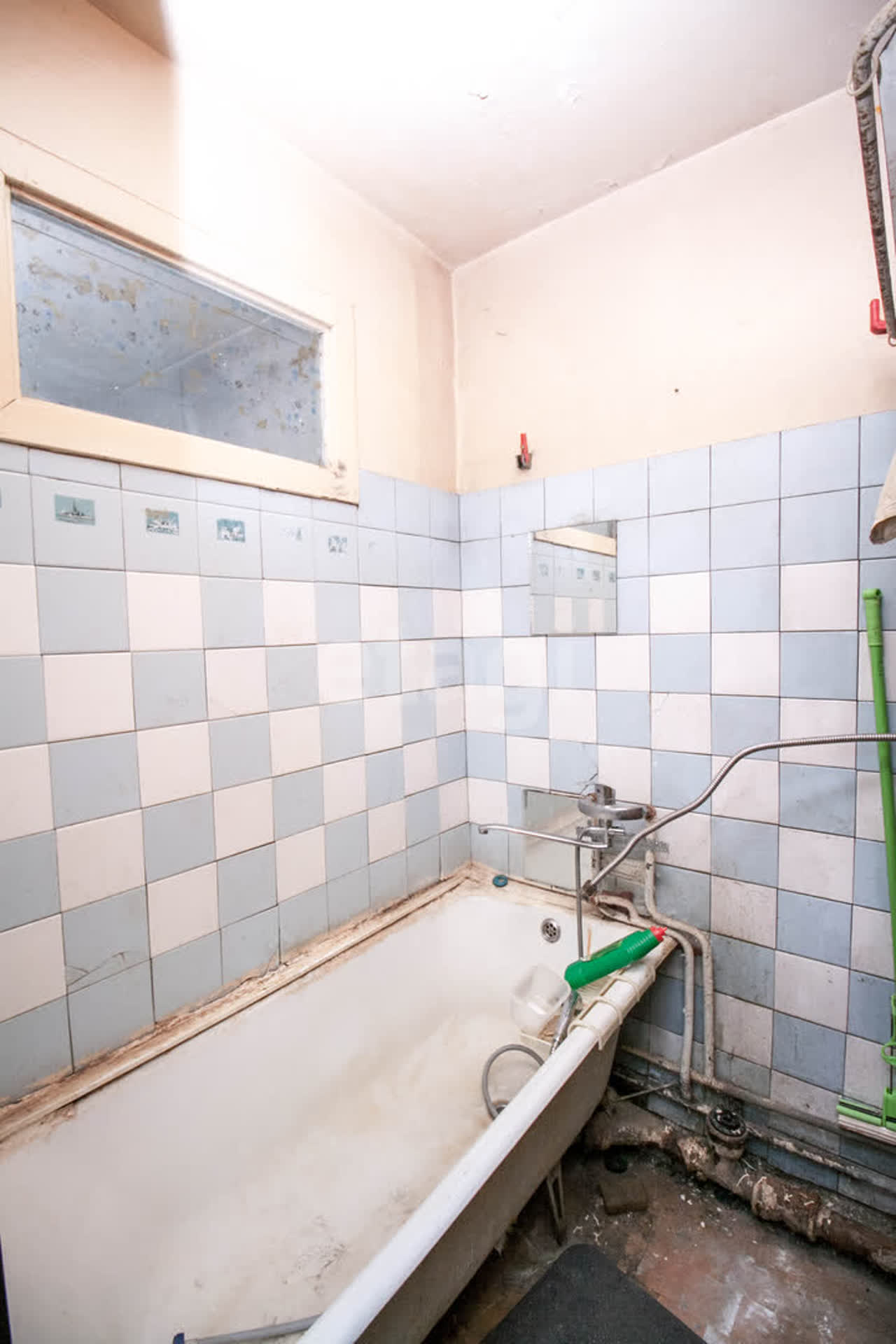 Продажа 2-комнатной квартиры, Южно-Сахалинск, Сахалинская область,  Южно-Сахалинск