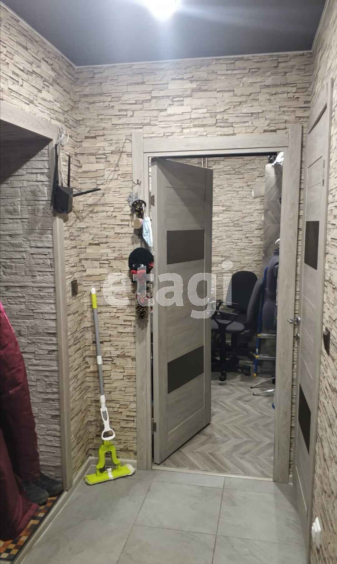 Продажа 3-комнатной квартиры, Южно-Сахалинск, Сахалинская область,  Южно-Сахалинск