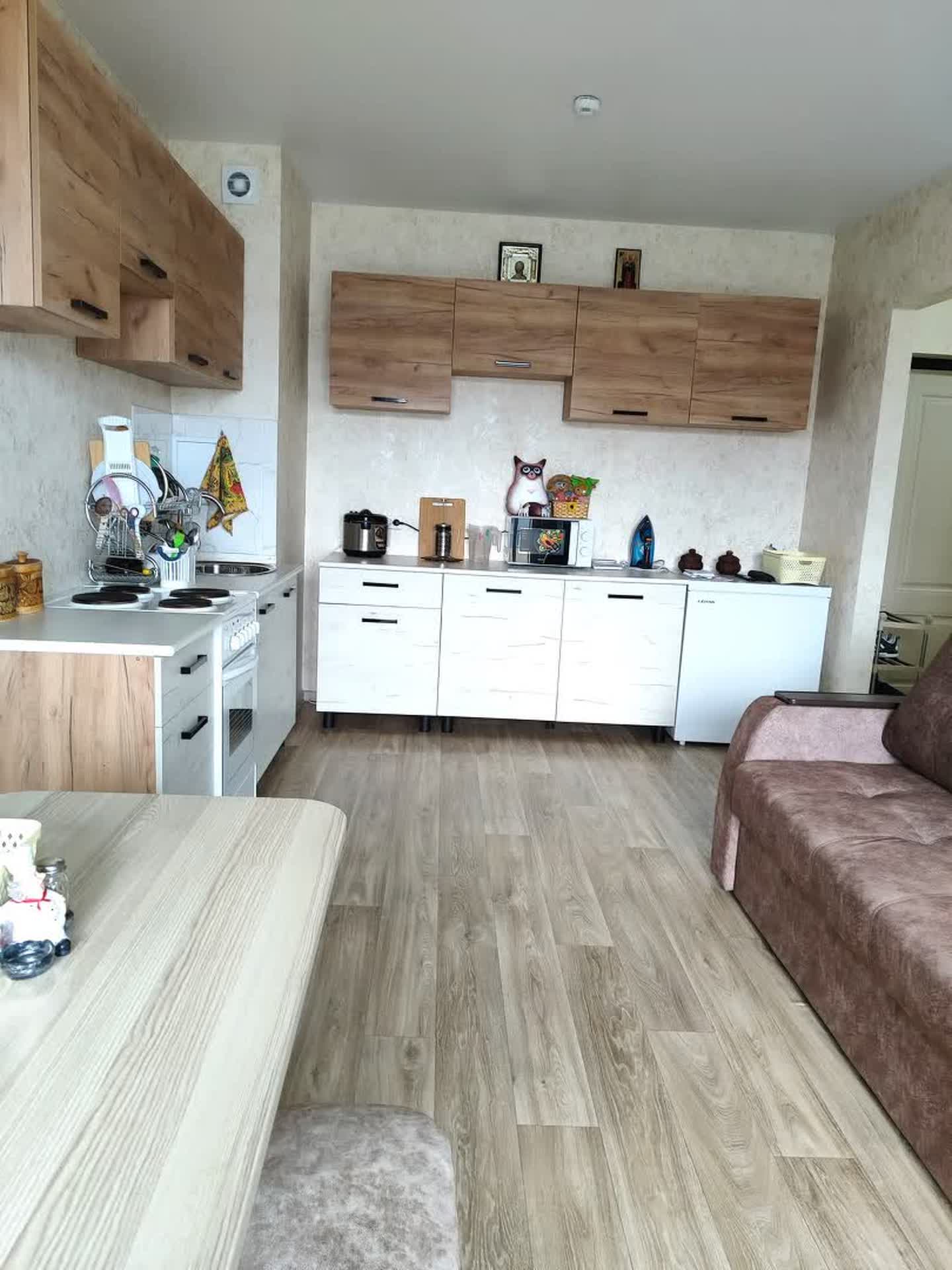 Продажа 2-комнатной квартиры, Южно-Сахалинск, Сахалинская область,  Южно-Сахалинск