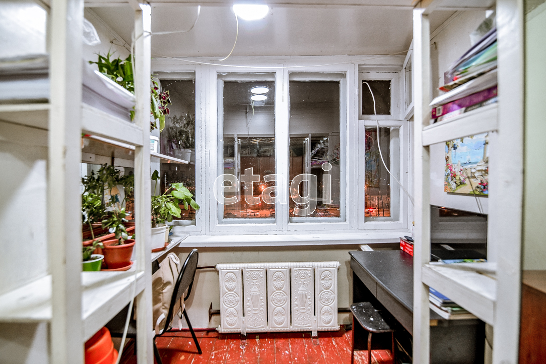 Продажа 2-комнатной квартиры, Южно-Сахалинск, Сахалинская область,  Южно-Сахалинск