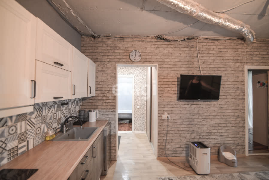 Продажа 2-комнатной квартиры, Южно-Сахалинск, Сахалинская область,  Южно-Сахалинск