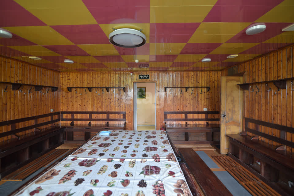 Продажа коммерческой недвижимости, 256м <sup>2</sup>, Южно-Сахалинск, Сахалинская область,  Южно-Сахалинск