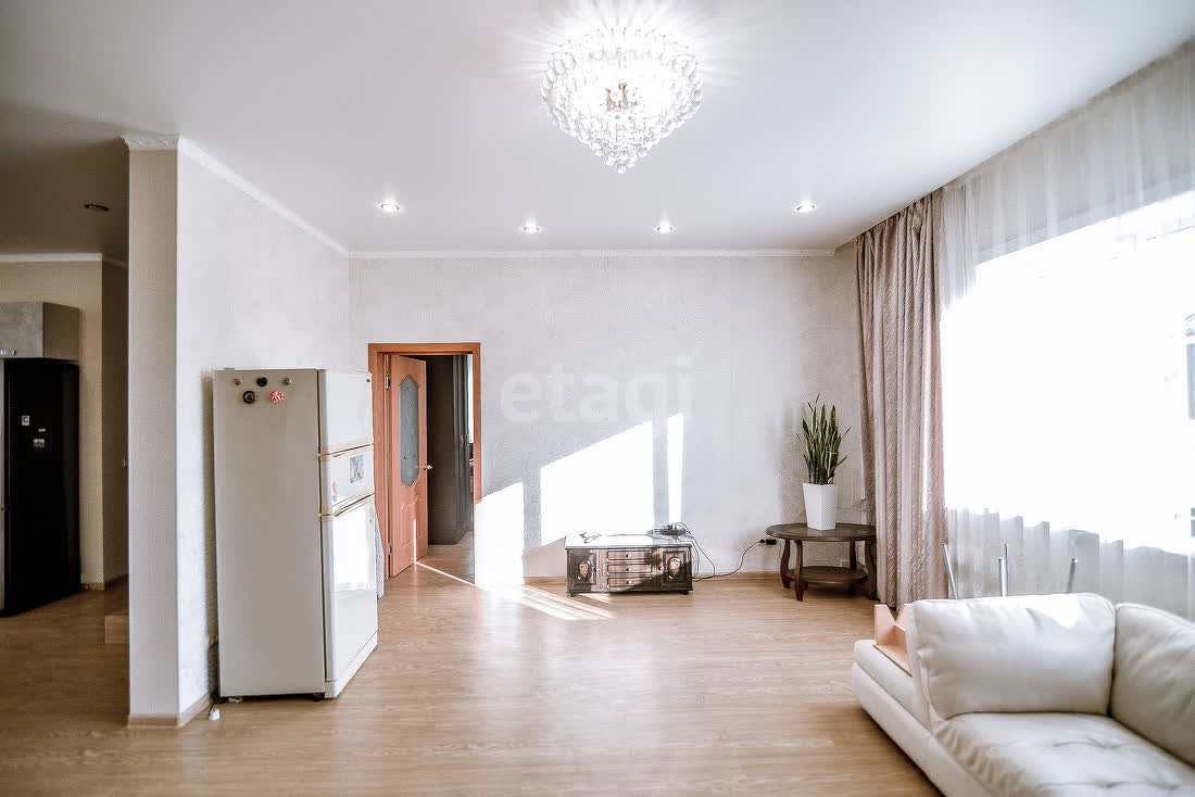 Продажа дома, 199м <sup>2</sup>, 6 сот., Южно-Сахалинск, Сахалинская область,  