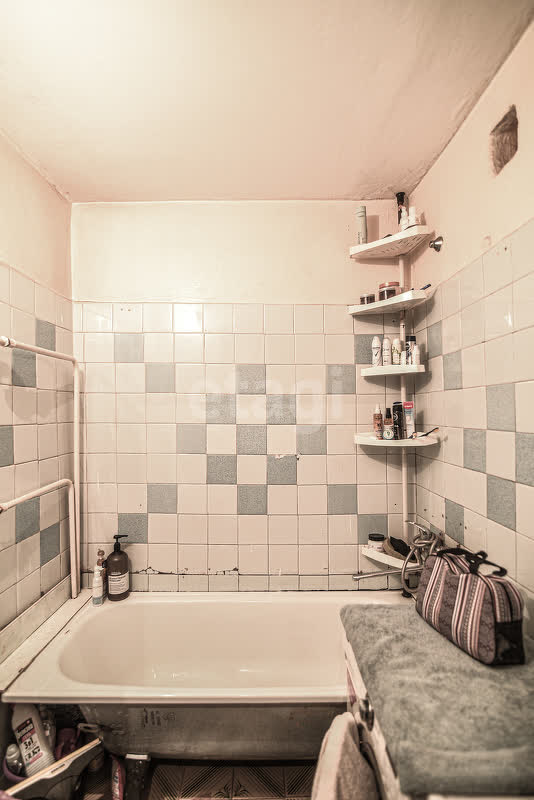 Продажа 2-комнатной квартиры, Южно-Сахалинск, Сахалинская область,  Южно-Сахалинск