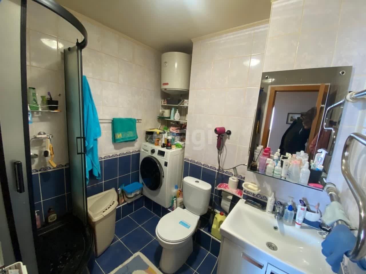 Продажа 2-комнатной квартиры, Южно-Сахалинск, Сахалинская область,  Южно-Сахалинск