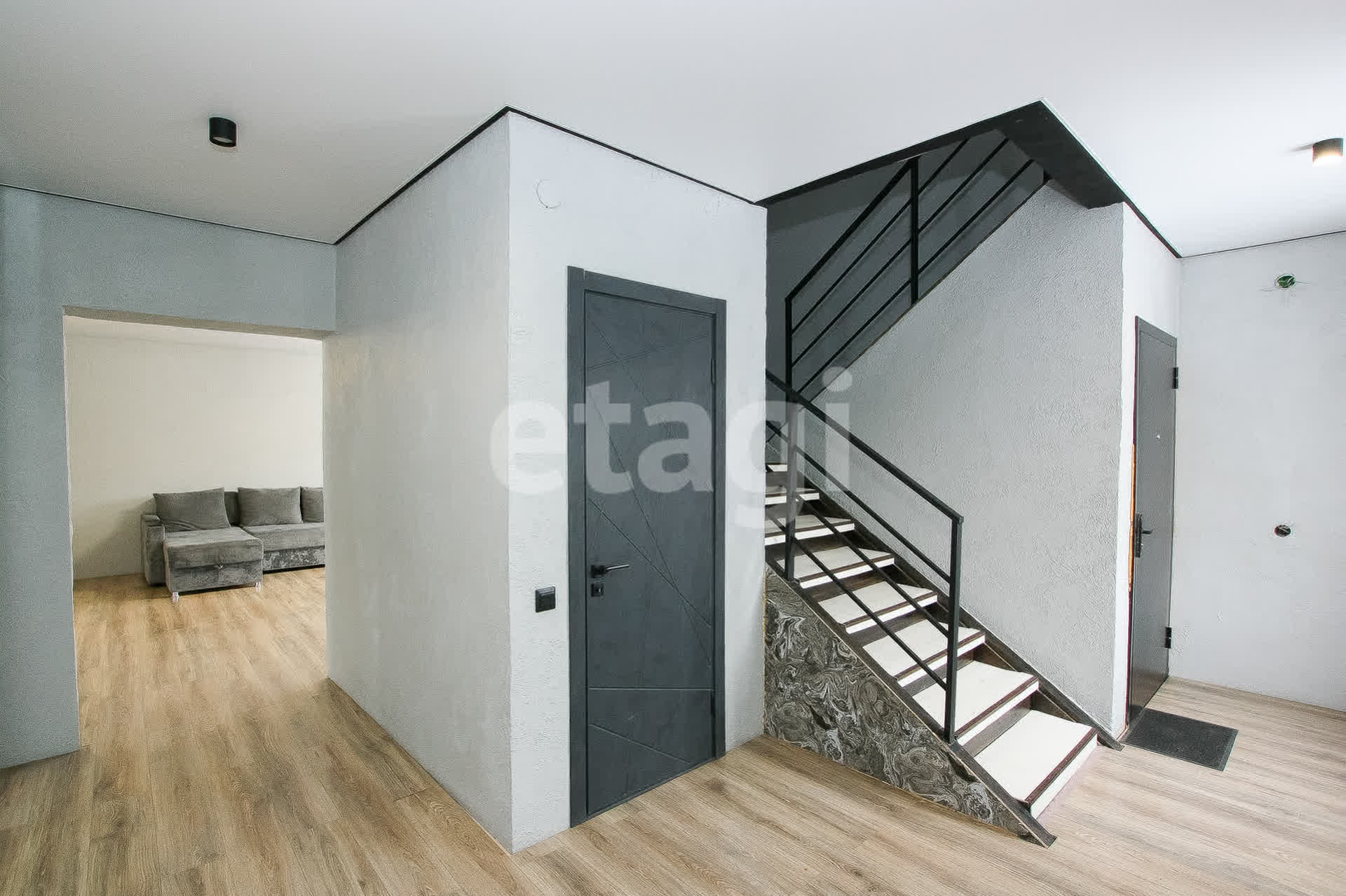 Продажа дома, 267м <sup>2</sup>, 7 сот., Улан-Удэ, Республика Бурятия,  Октябрьский