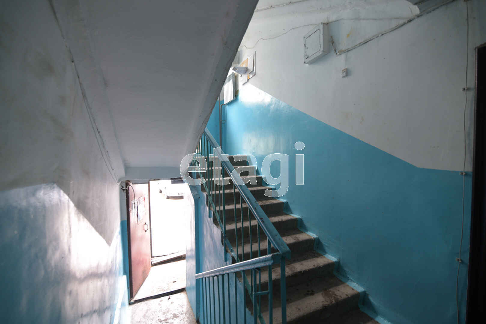 Продажа 2-комнатной квартиры, Южно-Сахалинск, Сахалинская область,  Южно-Сахалинск