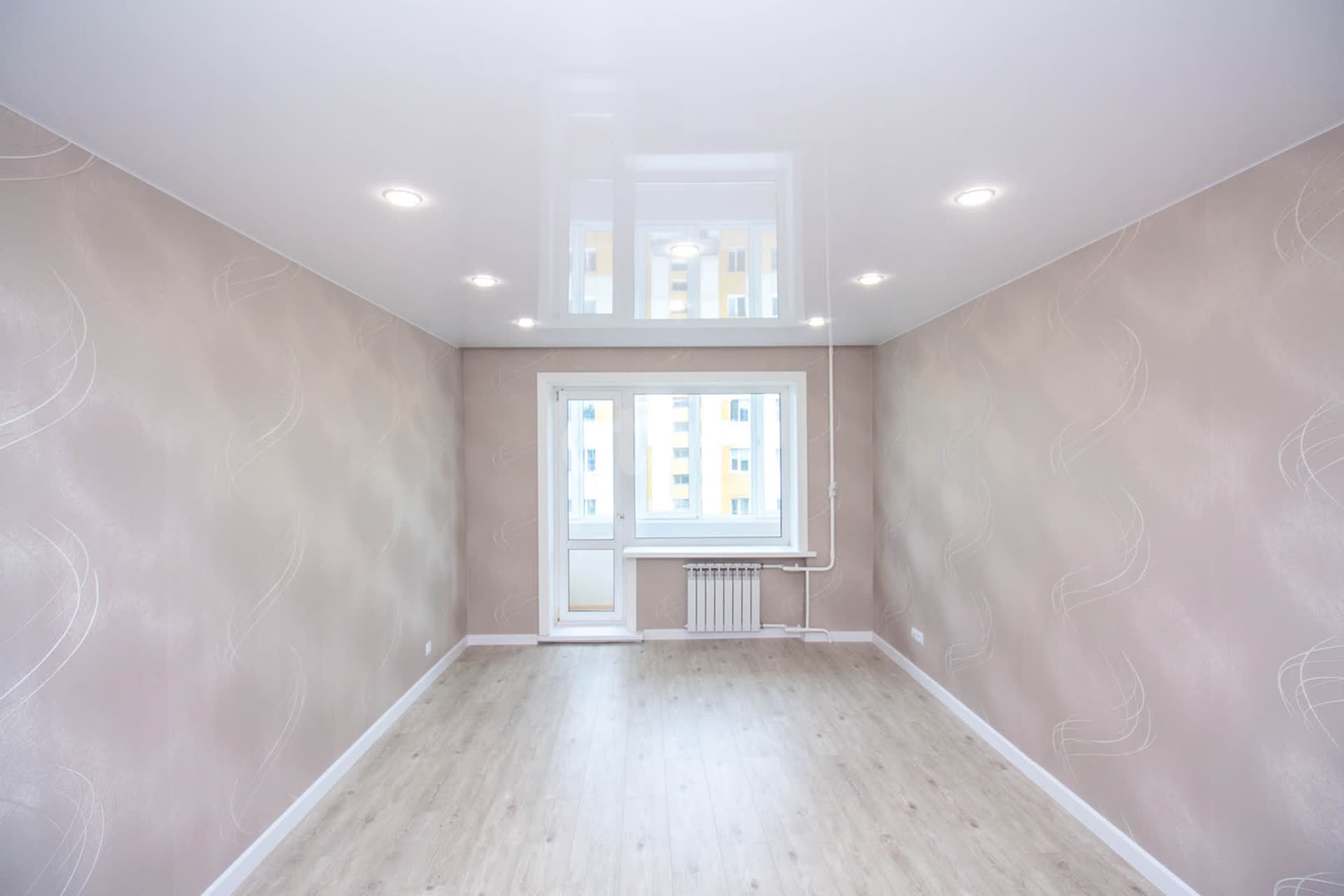 Продажа 2-комнатной квартиры, Южно-Сахалинск, Сахалинская область,  Южно-Сахалинск