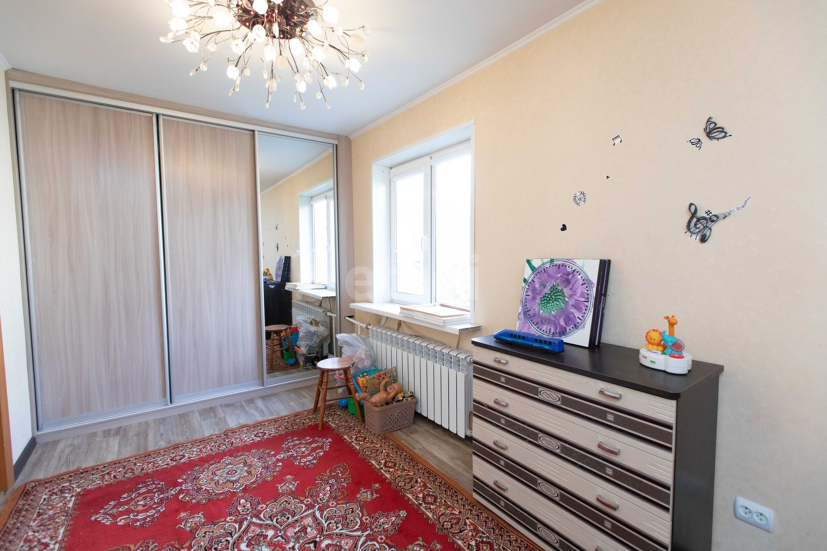 Продажа 2-комнатной квартиры, Южно-Сахалинск, Сахалинская область,  Южно-Сахалинск