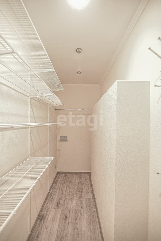 Аренда 4-комнатной квартиры, Южно-Сахалинск, Сахалинская область,  Южно-Сахалинск