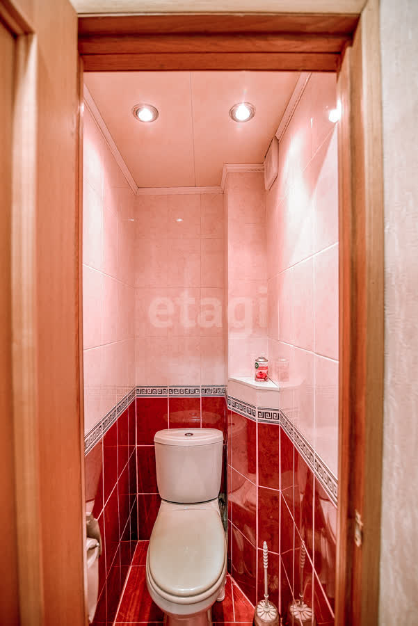 Продажа 2-комнатной квартиры, Южно-Сахалинск, Сахалинская область,  Южно-Сахалинск