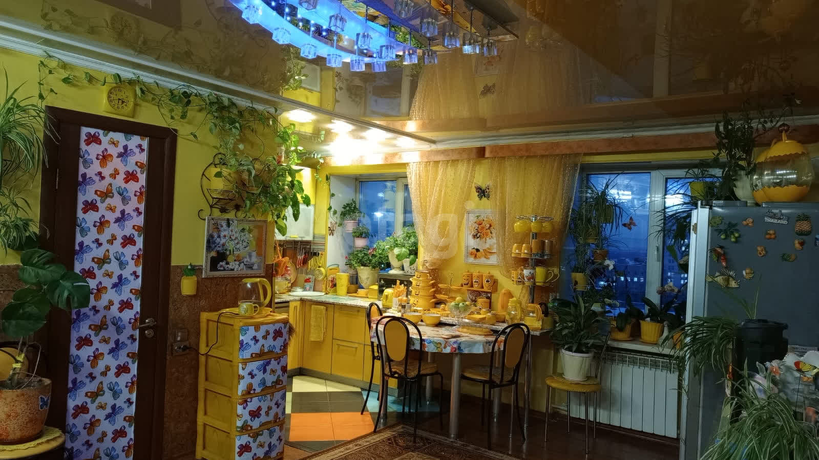 Продажа 3-комнатной квартиры, Улан-Удэ, Республика Бурятия,  Улан-Удэ