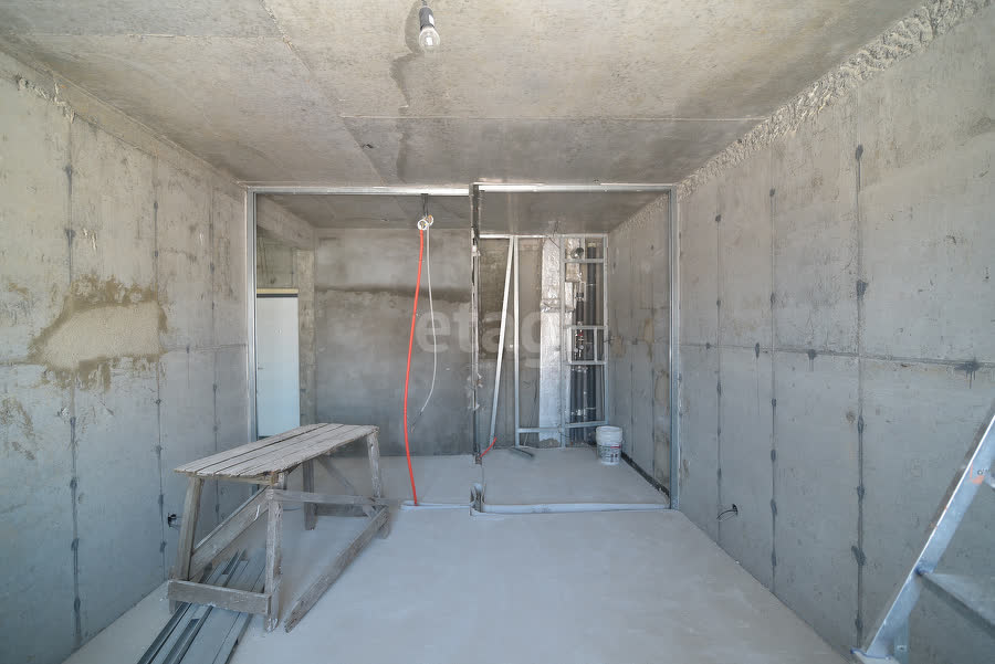 Продажа 2-комнатной квартиры, Южно-Сахалинск, Сахалинская область,  Южно-Сахалинск