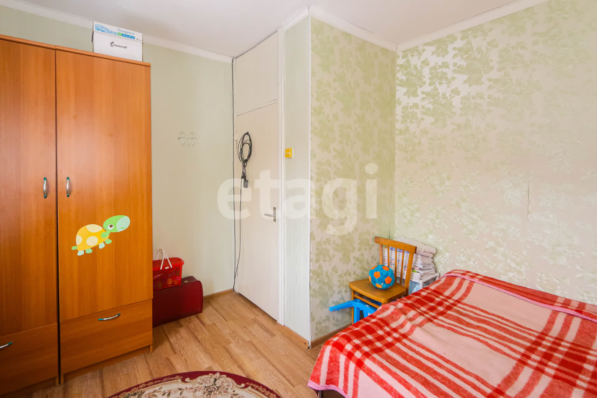 Продажа дома, 245м <sup>2</sup>, 8 сот., Улан-Удэ, Республика Бурятия,  Железнодорожный