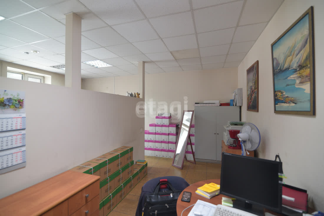 Продажа коммерческой недвижимости, 250м <sup>2</sup>, Южно-Сахалинск, Сахалинская область,  Южно-Сахалинск