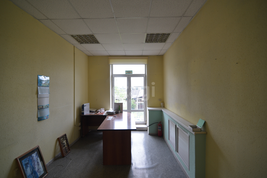 Аренда коммерческой недвижимости, 495м <sup>2</sup>, Южно-Сахалинск, Сахалинская область,  Южно-Сахалинск