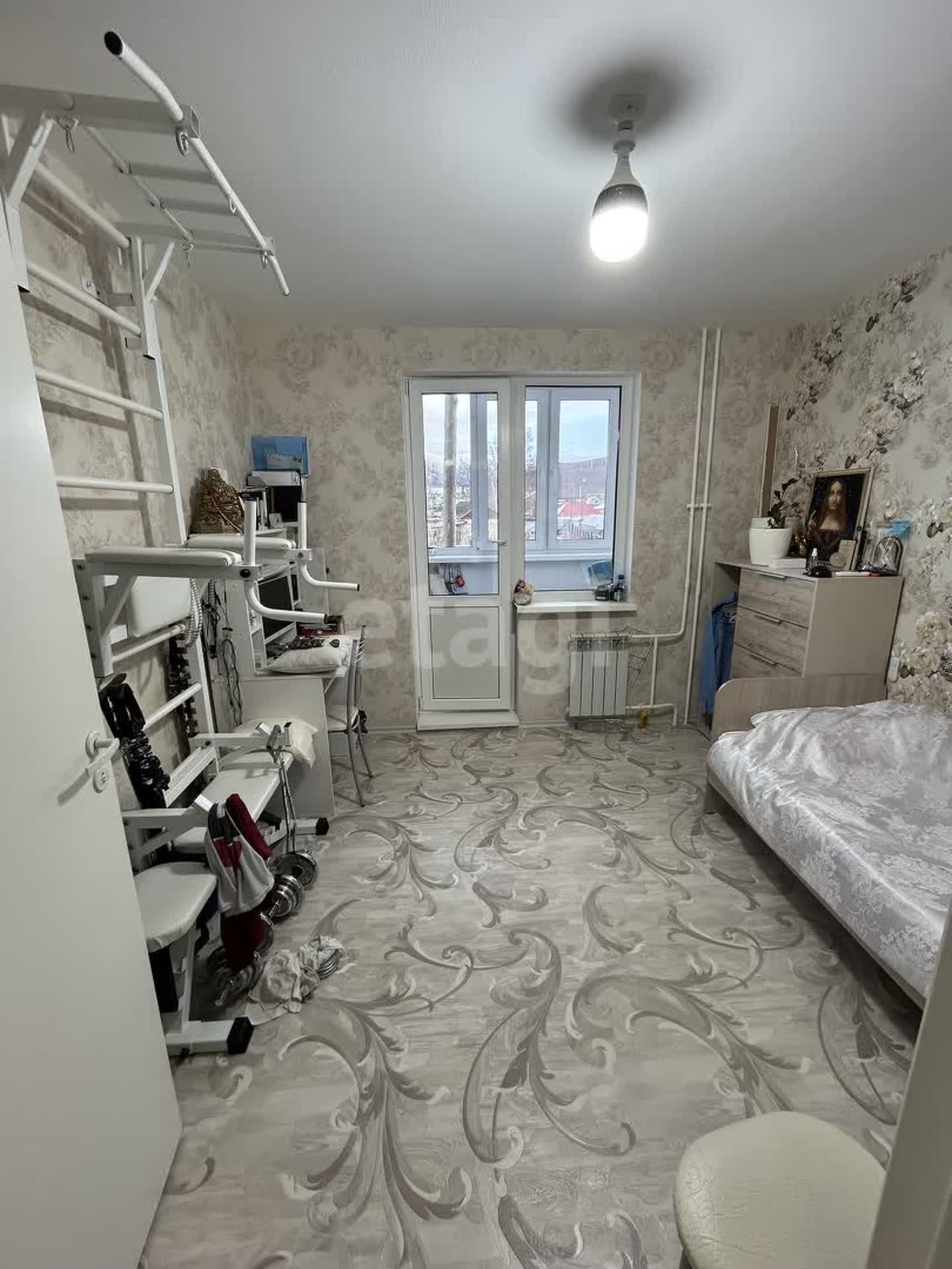 Продажа 2-комнатной квартиры, Южно-Сахалинск, Сахалинская область,  Южно-Сахалинск