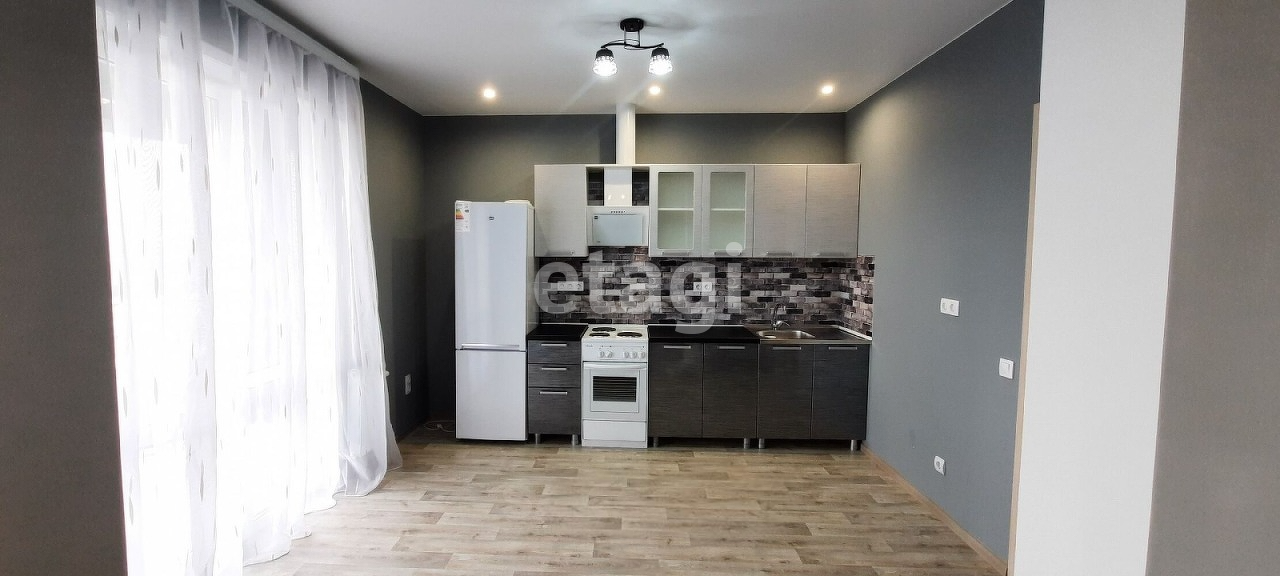 Продажа 3-комнатной квартиры, Южно-Сахалинск, Сахалинская область,  Южно-Сахалинск