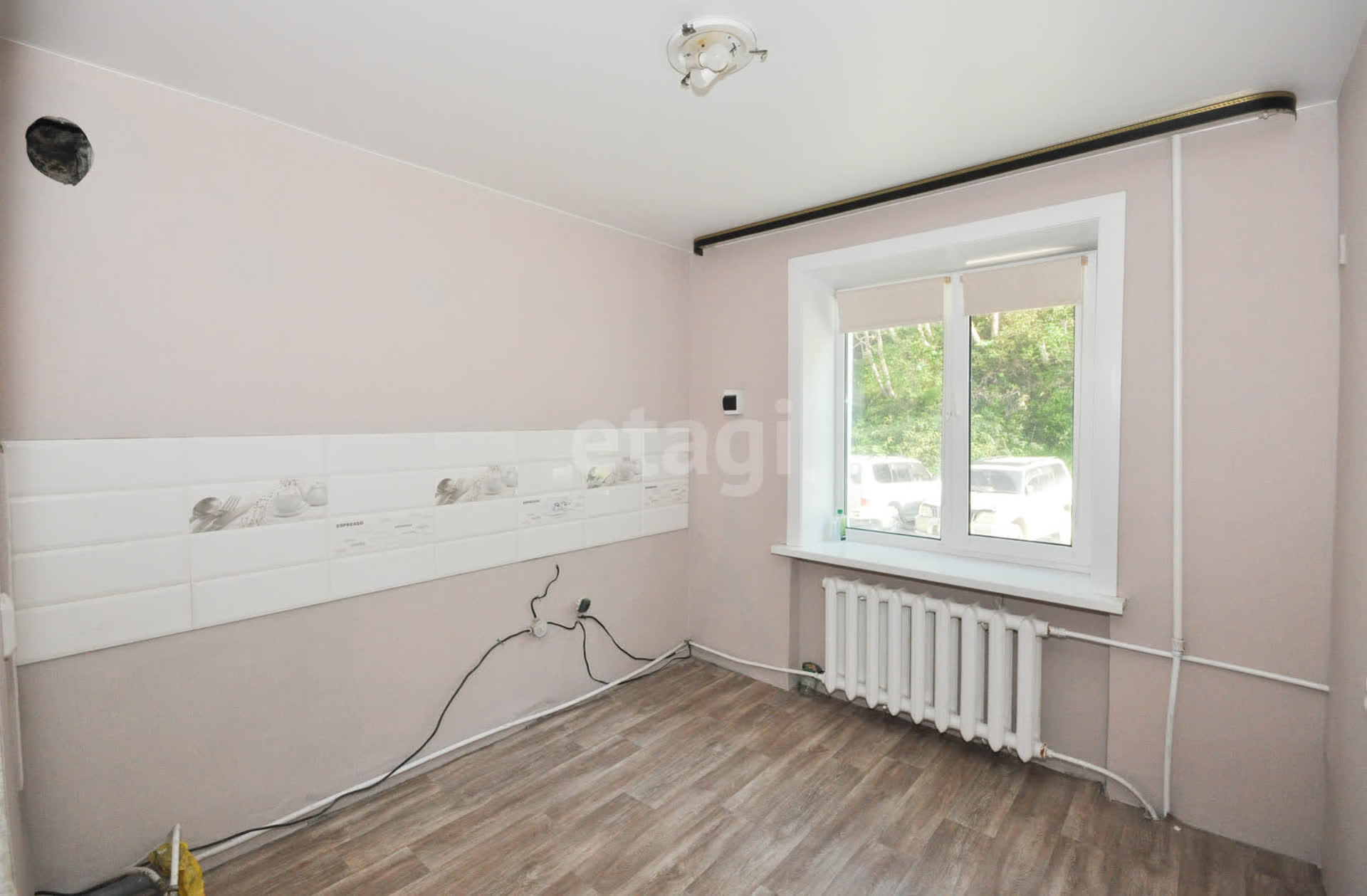 Продажа 2-комнатной квартиры, Южно-Сахалинск, Сахалинская область,  Южно-Сахалинск