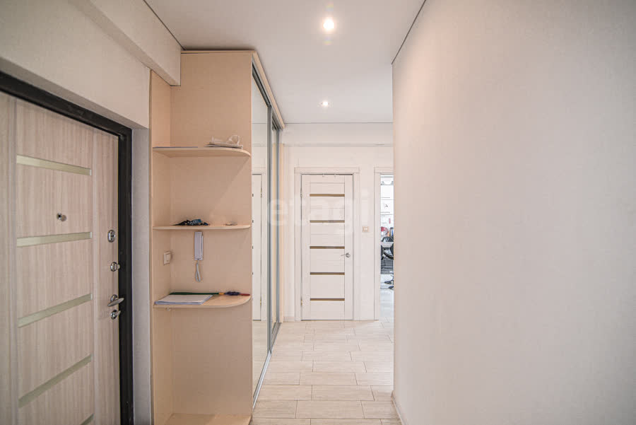 Продажа 2-комнатной квартиры, Южно-Сахалинск, Сахалинская область,  Южно-Сахалинск