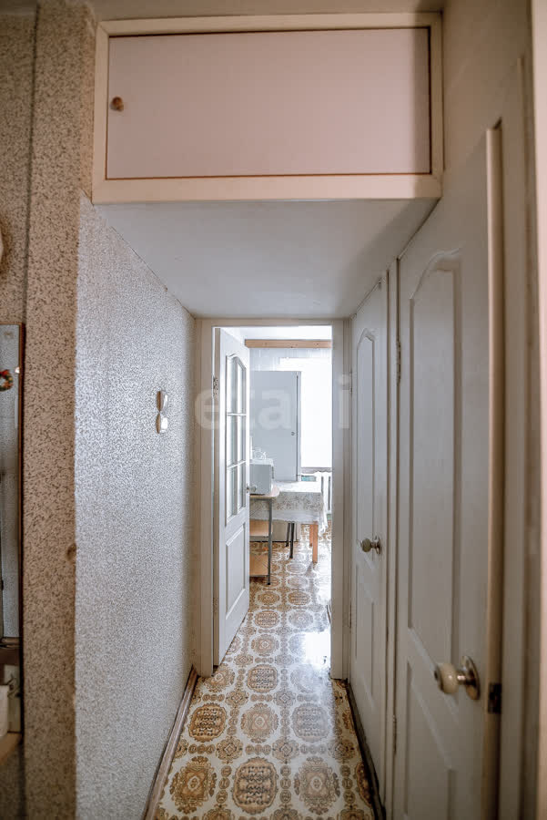 Продажа 4-комнатной квартиры, Южно-Сахалинск, Сахалинская область,  Южно-Сахалинск