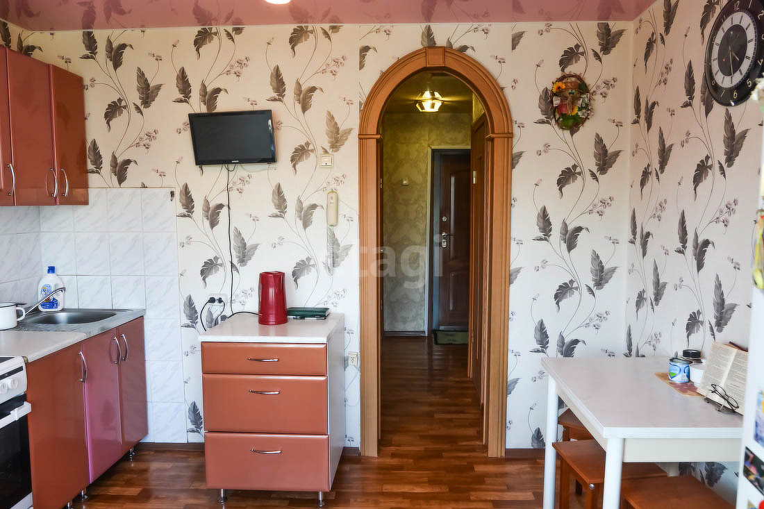 Продажа 4-комнатной квартиры, Южно-Сахалинск, Сахалинская область,  Южно-Сахалинск