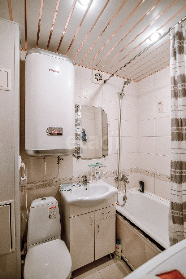 Продажа 3-комнатной квартиры, Южно-Сахалинск, Сахалинская область,  Южно-Сахалинск