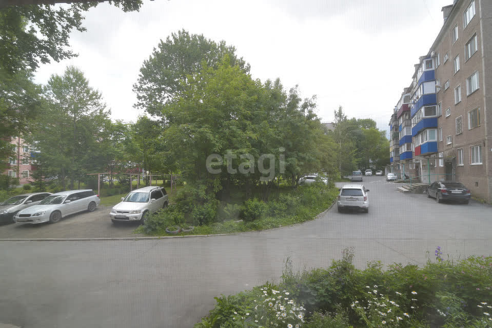 Продажа 2-комнатной квартиры, Южно-Сахалинск, Сахалинская область,  Южно-Сахалинск