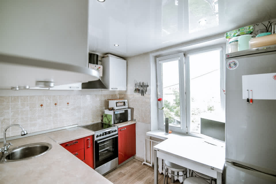 Продажа 2-комнатной квартиры, Южно-Сахалинск, Сахалинская область,  Южно-Сахалинск