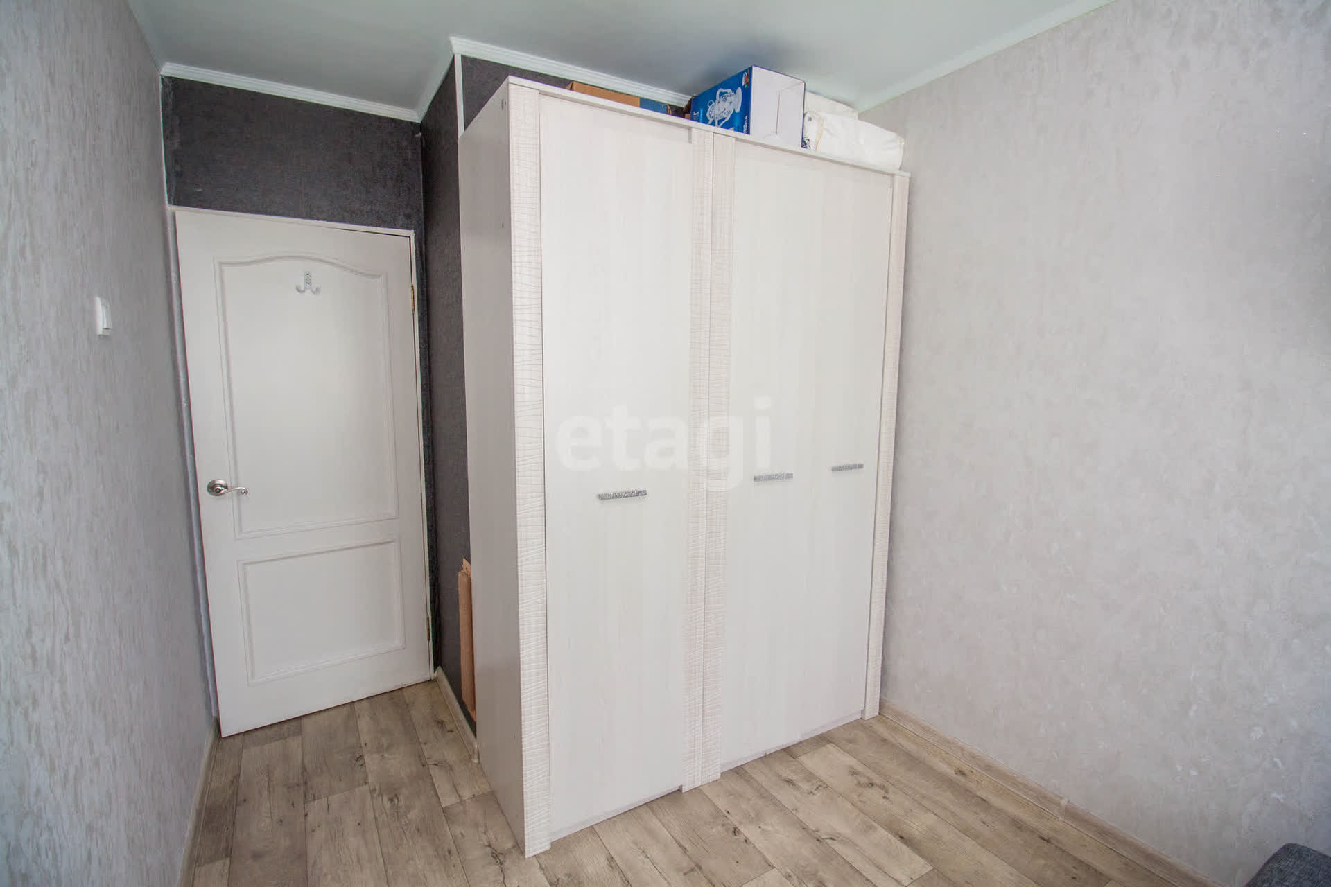 Продажа 3-комнатной квартиры, Южно-Сахалинск, Сахалинская область,  Южно-Сахалинск