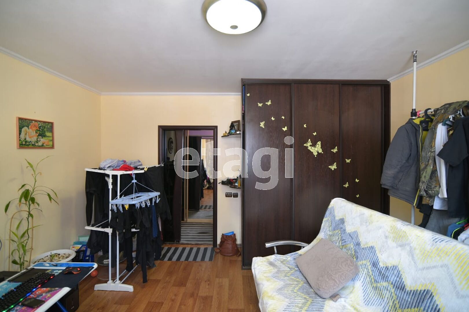 Продажа 3-комнатной квартиры, Южно-Сахалинск, Сахалинская область,  Южно-Сахалинск