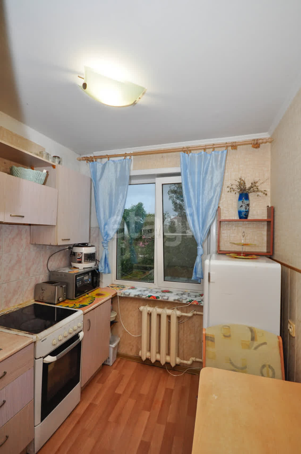 Продажа 2-комнатной квартиры, Южно-Сахалинск, Сахалинская область,  Южно-Сахалинск