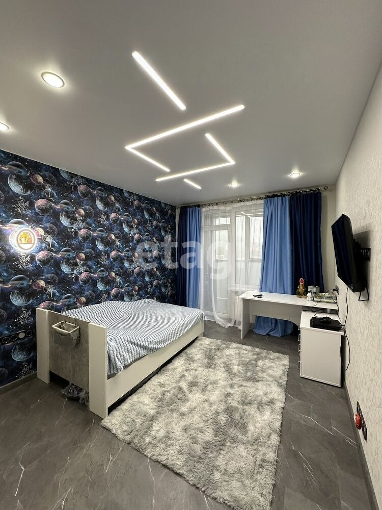 Продажа 3-комнатной квартиры, Южно-Сахалинск, Сахалинская область,  Южно-Сахалинск